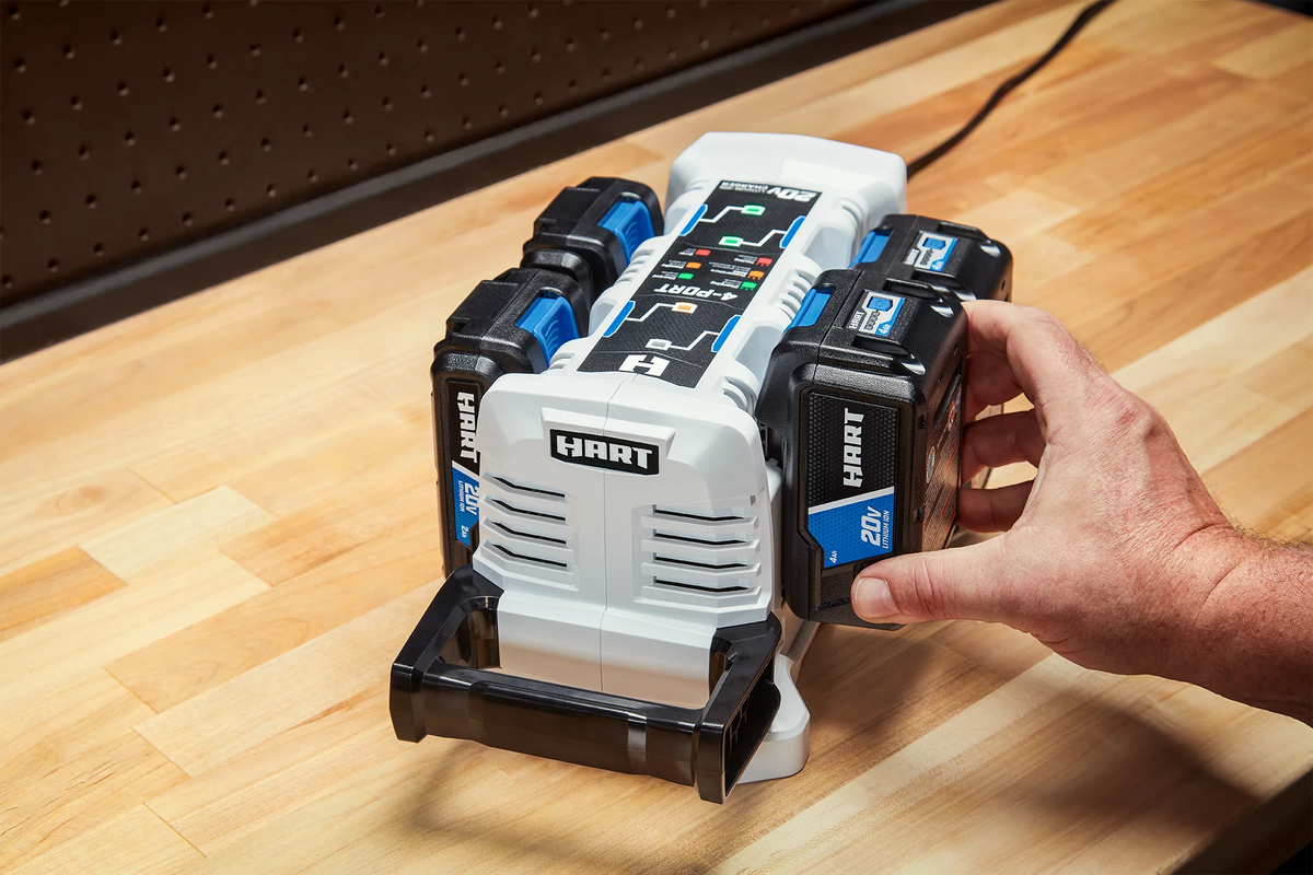 20-Volt Lithium-Ion 4-Port Fast Charger M84514