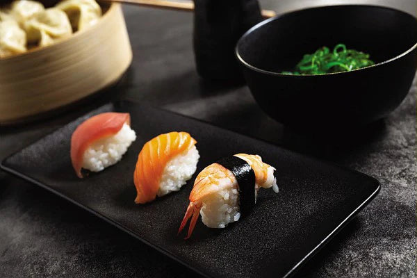 Oval Slanting Bowl 26x18cm Black E1973