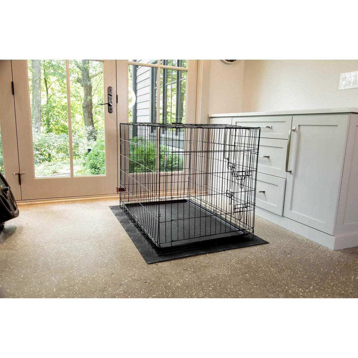 Pet Crate, Cage, and Kennel Mat D638941