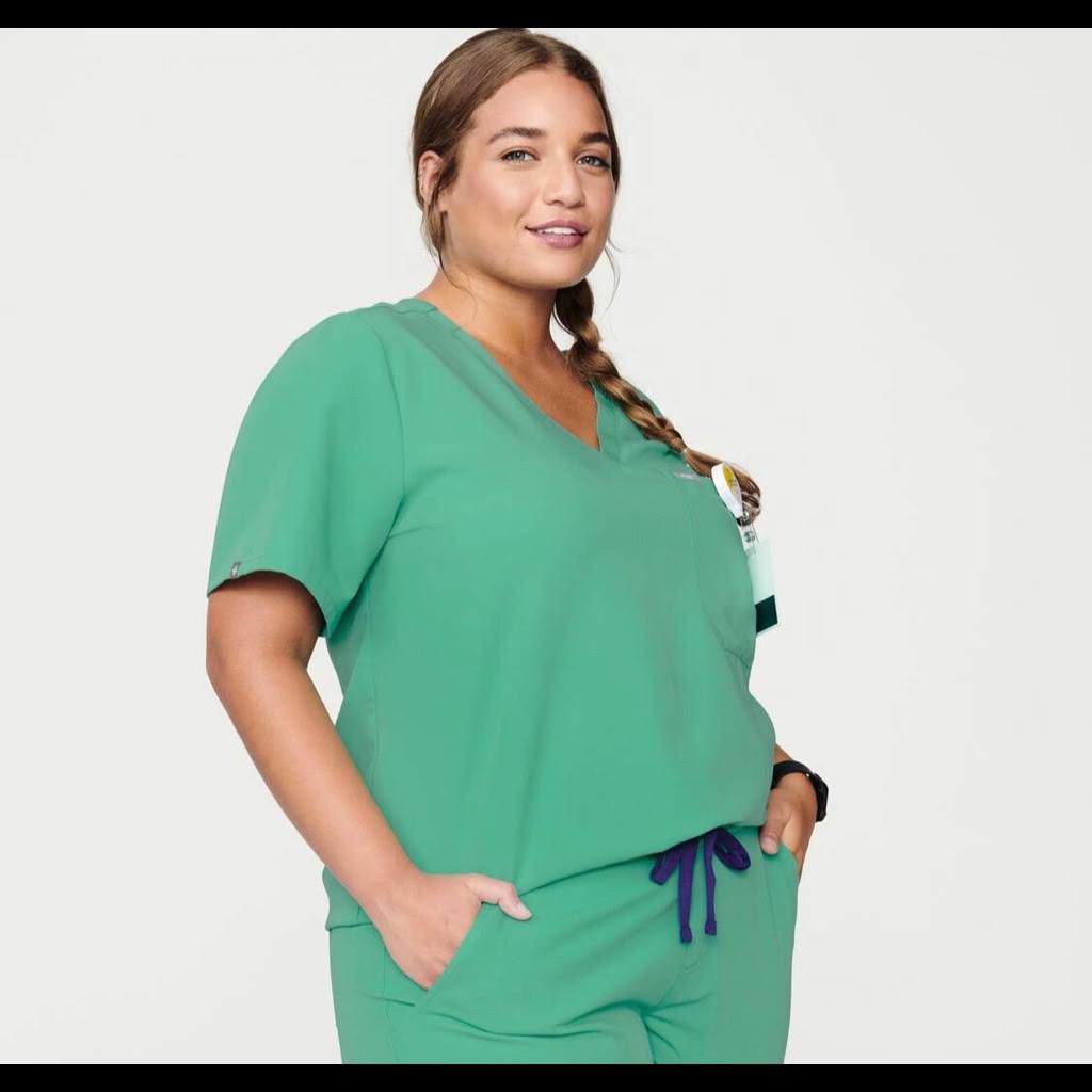 XS Surgical Green One Pocket Scrub Top Z766