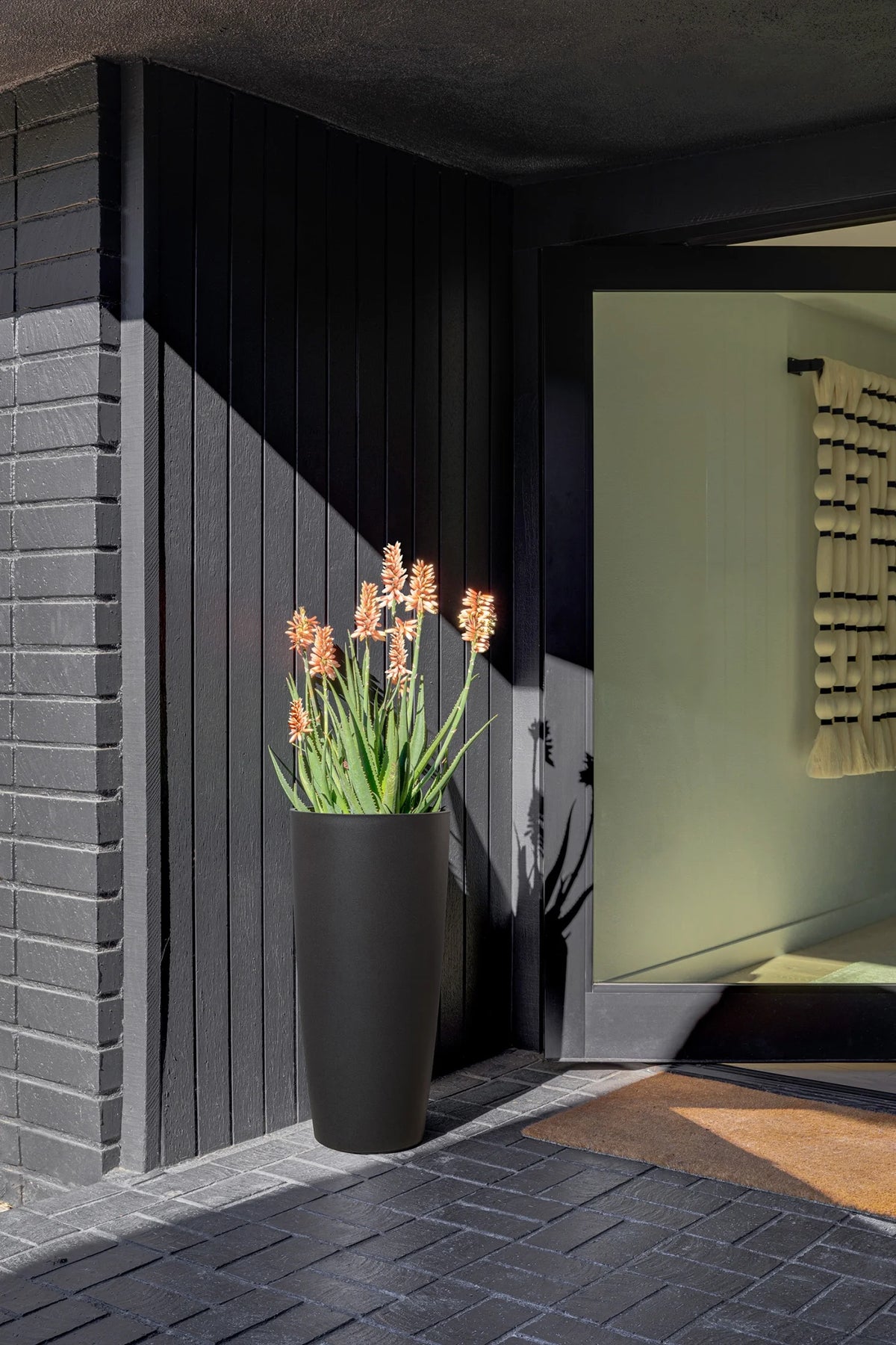 28" Black Plastic-Stone Planter D55039