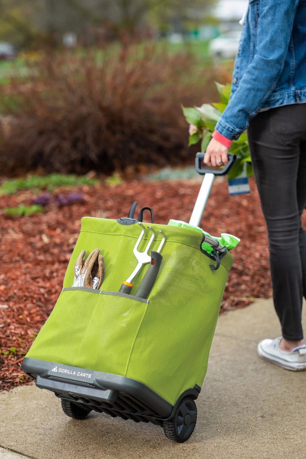 Soft-Sided Folding Cart 50 lbs. Capacity with 4 Flat-Free Wheels B56607