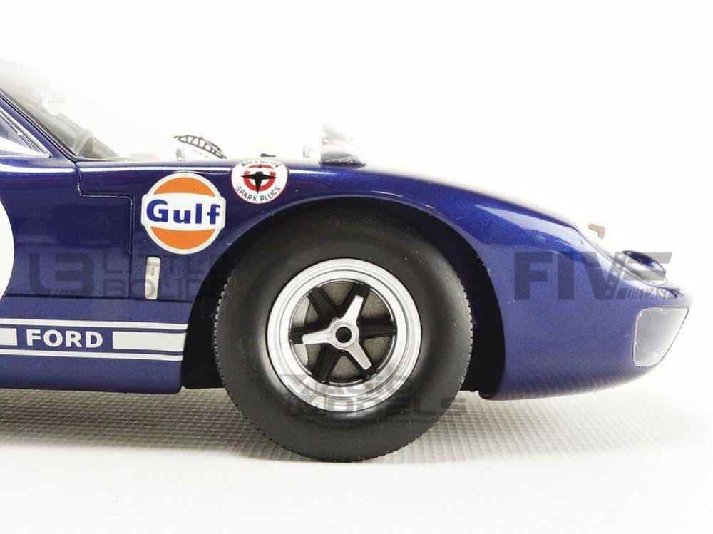 1/18 Model by Spark P6149
