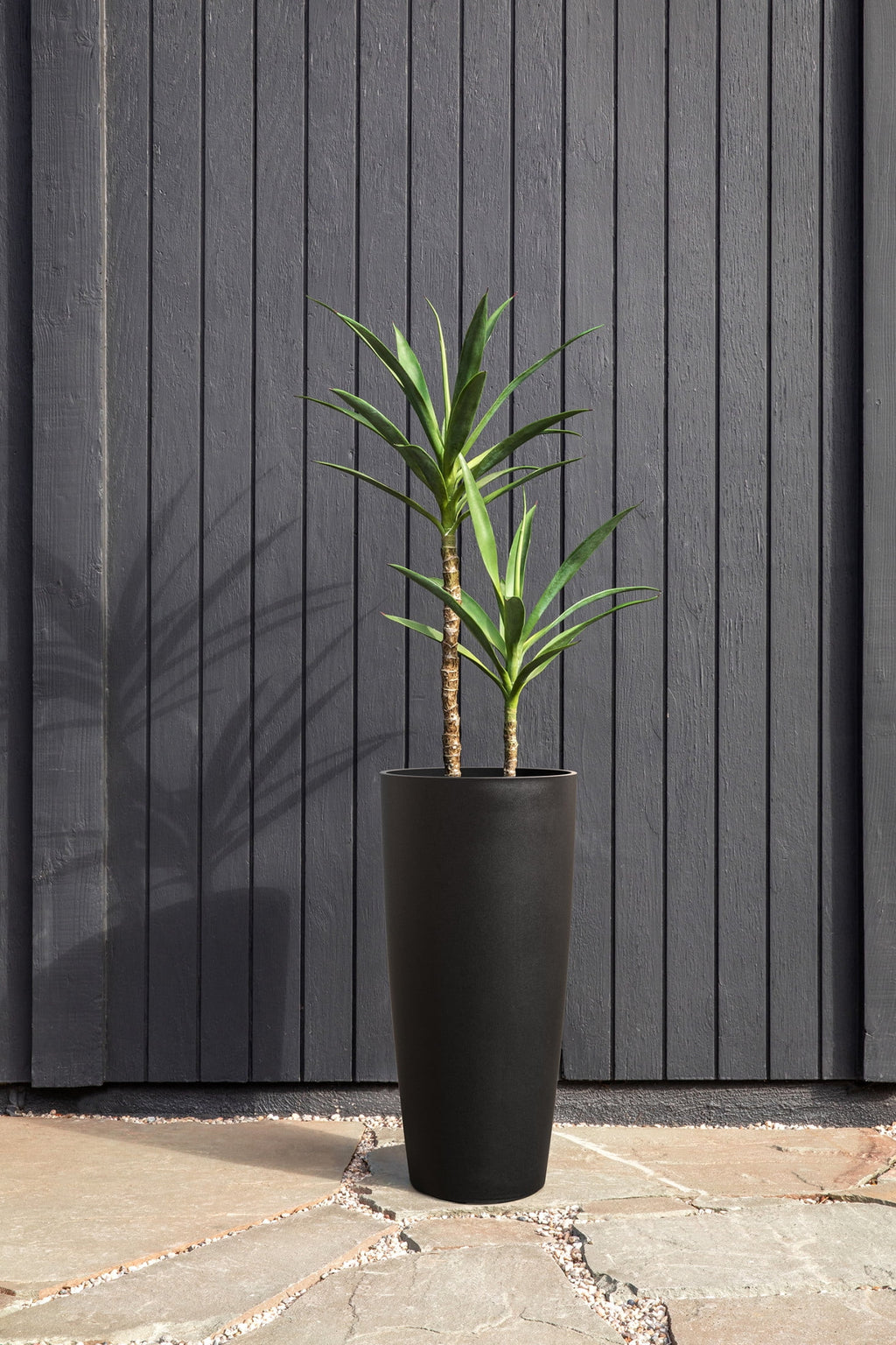 28" Black Plastic-Stone Planter D55039