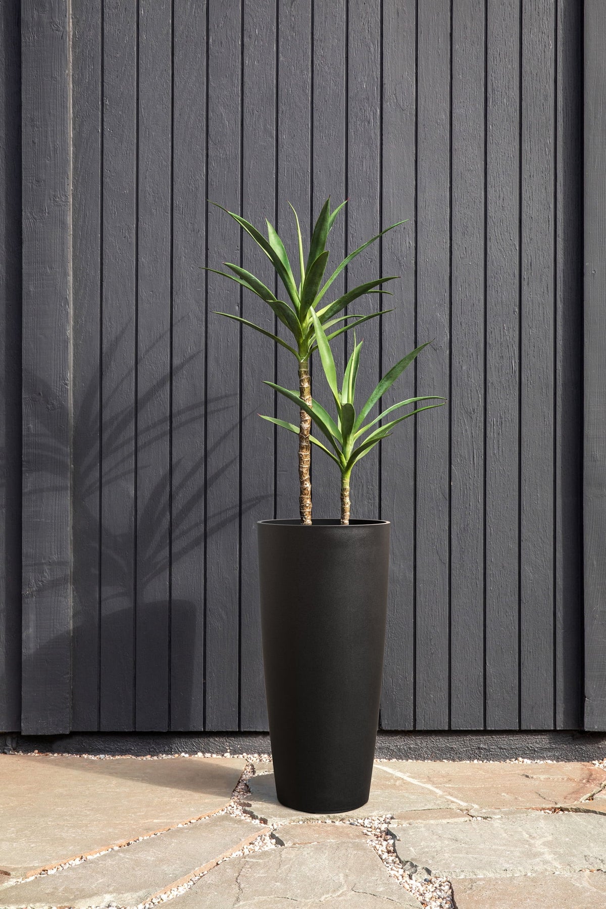 28" Black Plastic-Stone Planter D55039