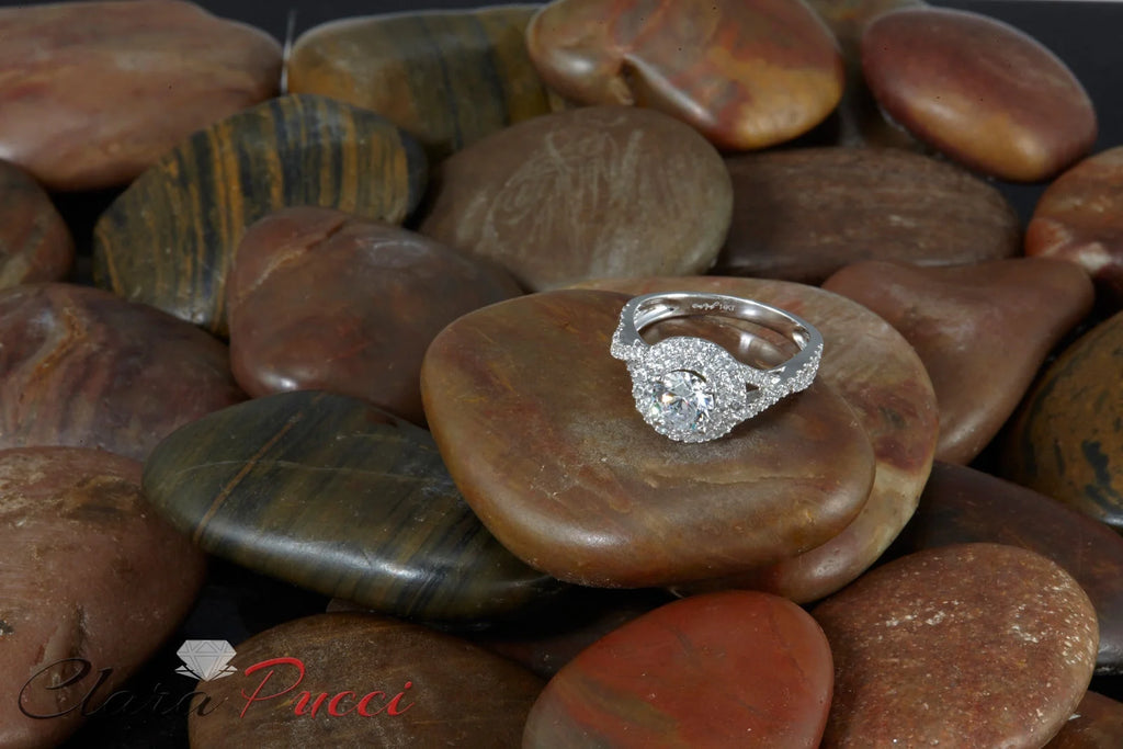 18K White Gold Halo Engagement Ring size 3.5 W18626
