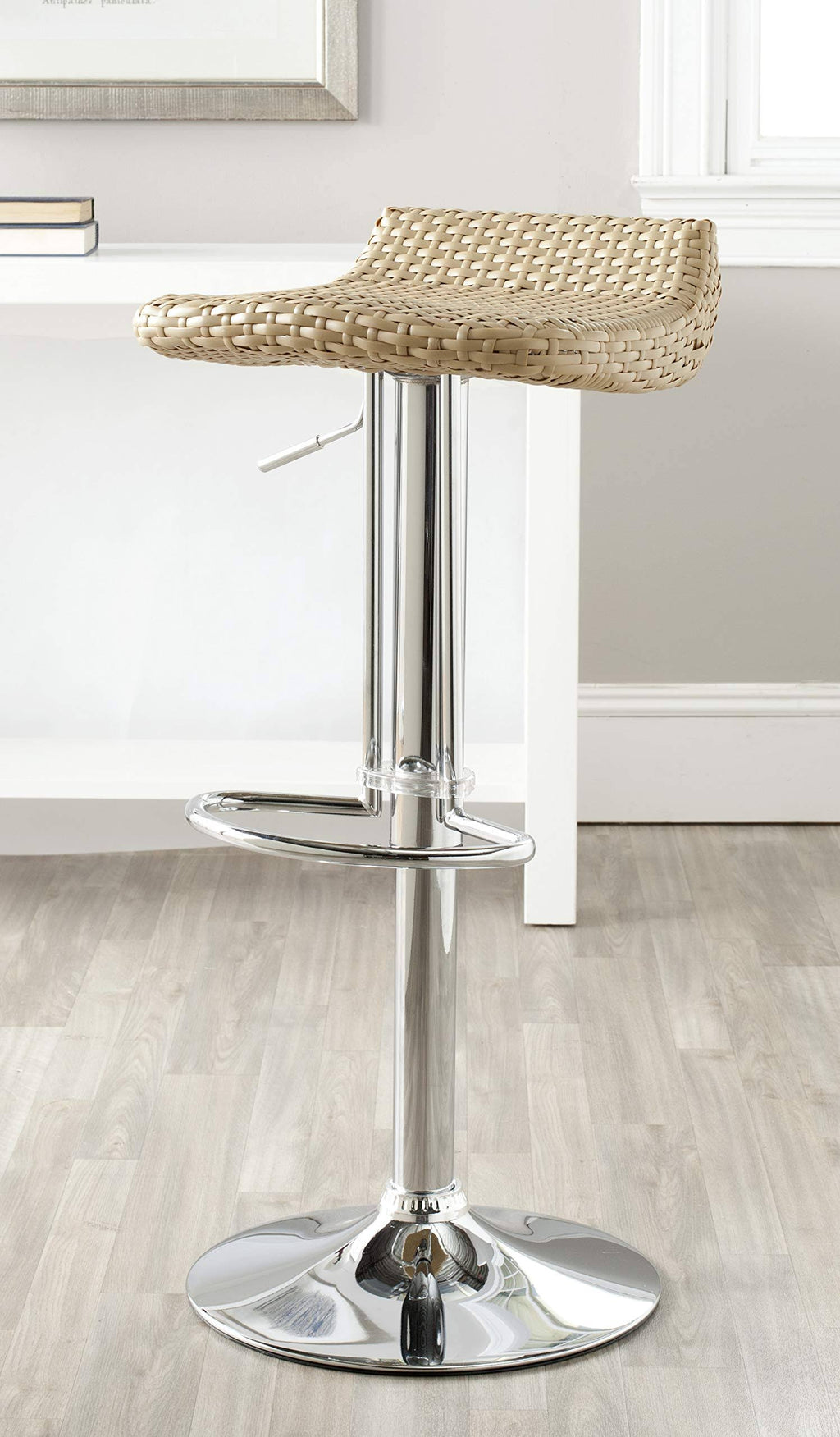 Wicker Natural Swivel Bar Stool B958