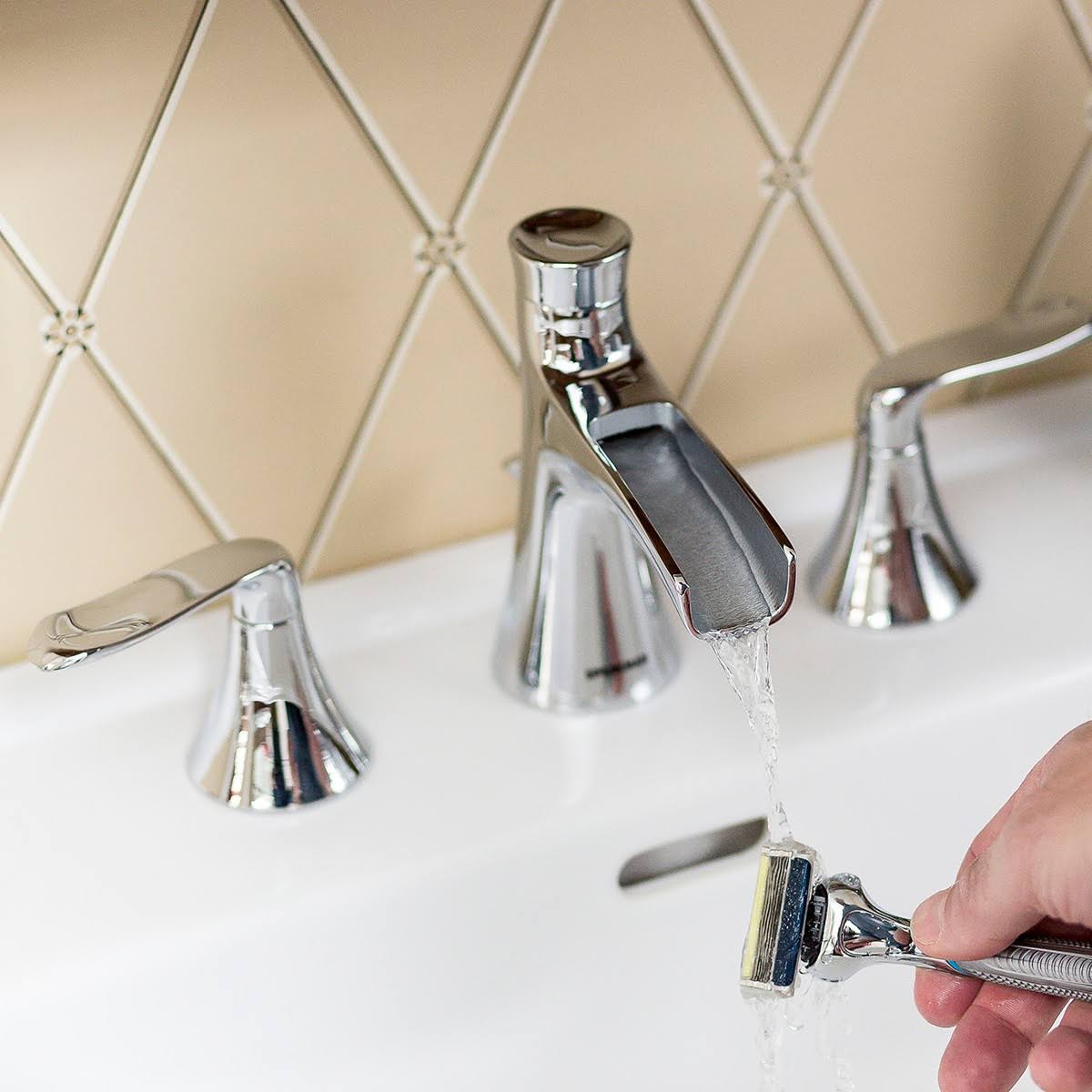 Polished Chrome Widespread Faucet I9602