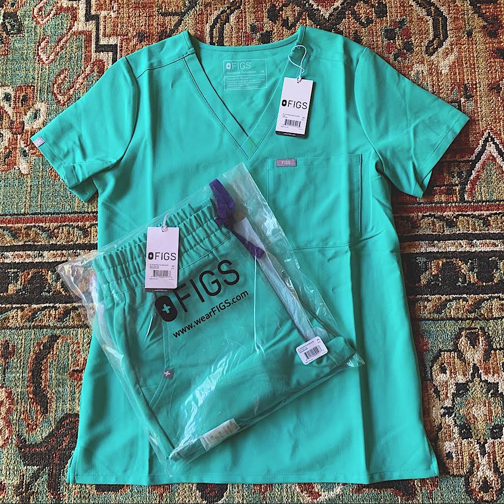 XS Surgical Green One Pocket Scrub Top Z766
