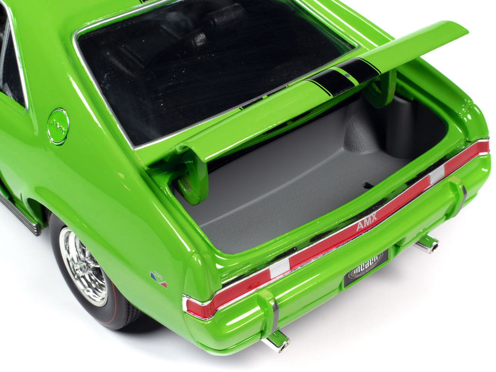 1/18 Diecast Model Car M237125