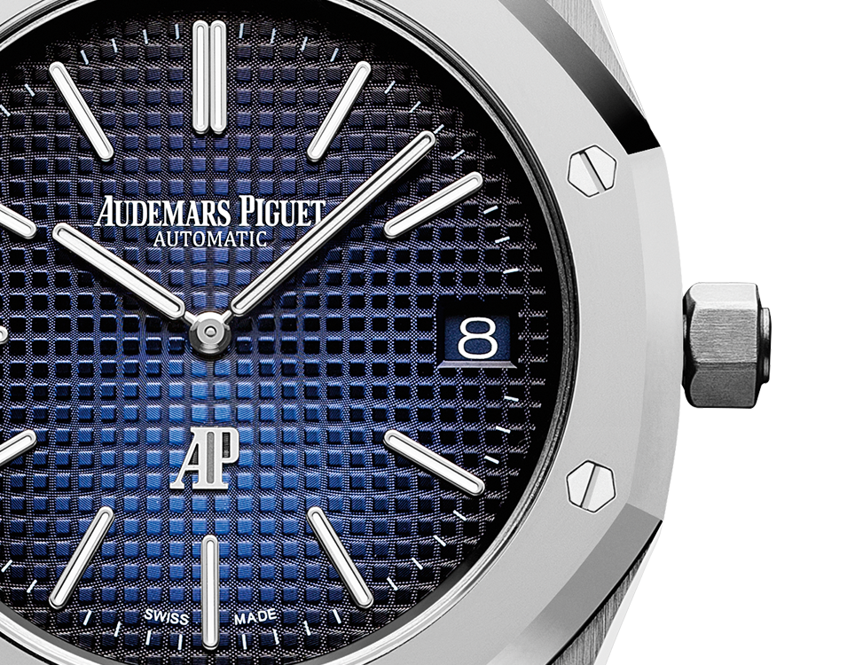 Smoked Blue Dial 39mm I2402
