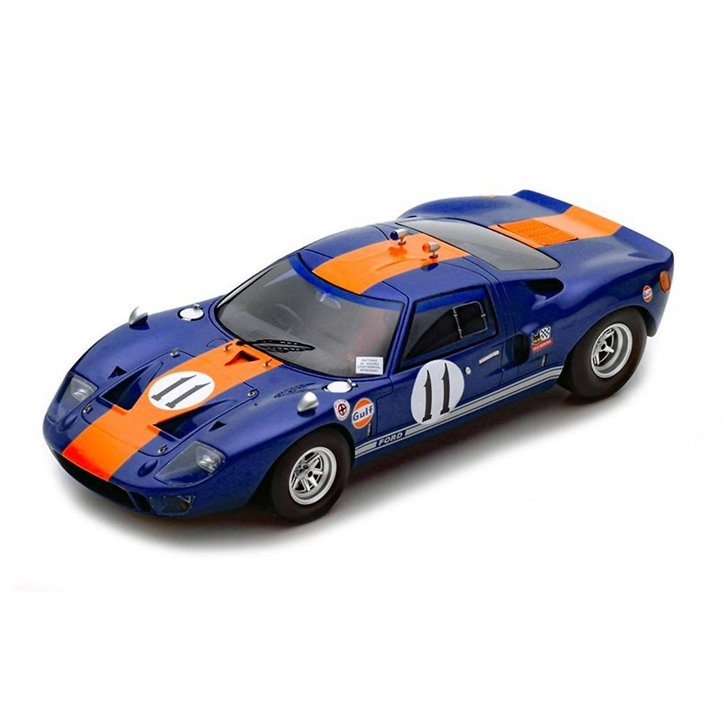 1/18 Model by Spark P6149