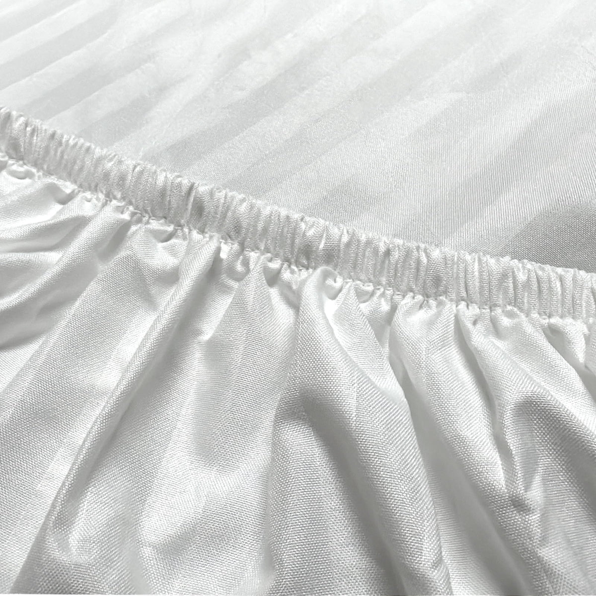 White Full Size Stripe Bed Sheet Set with 16" Deep Pocket U155550