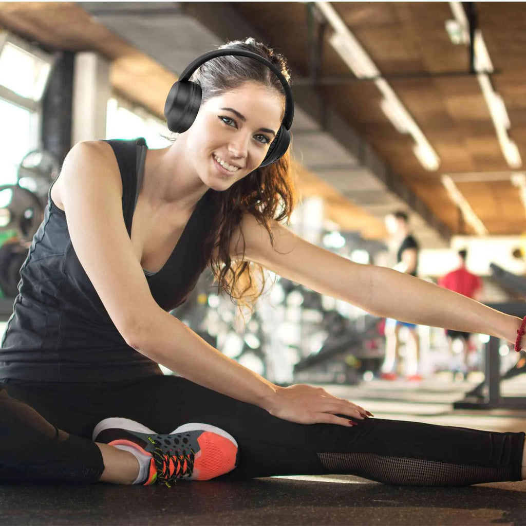 Wireless Bluetooth Over The Ear Headphones with Mic C2935